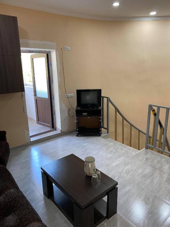 Guest House Lomidze room 4