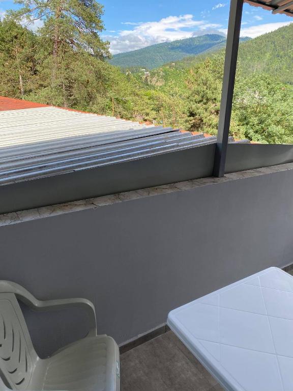 Guest House Lomidze room 5